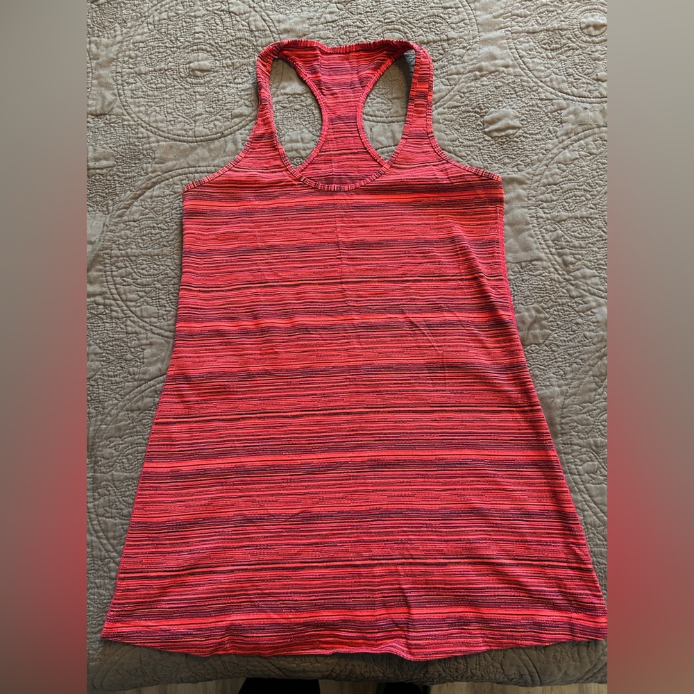 Lululemon cool racerback, size 10